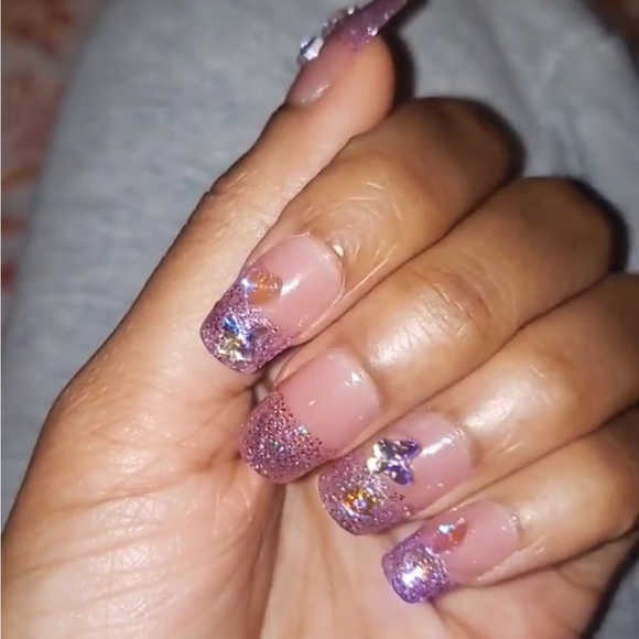 LAST CHANCE🦋 Lilac Glitter Ombre Butterfly Mediu Press On Nails - Picture 4 of 6